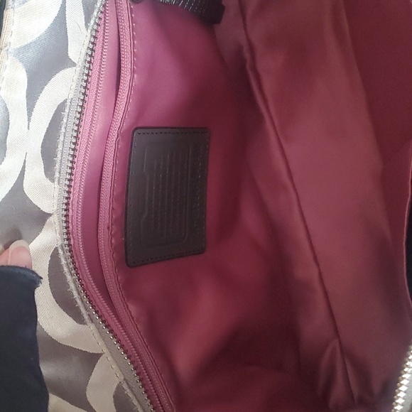 Coach tote - Picture 6 of 11